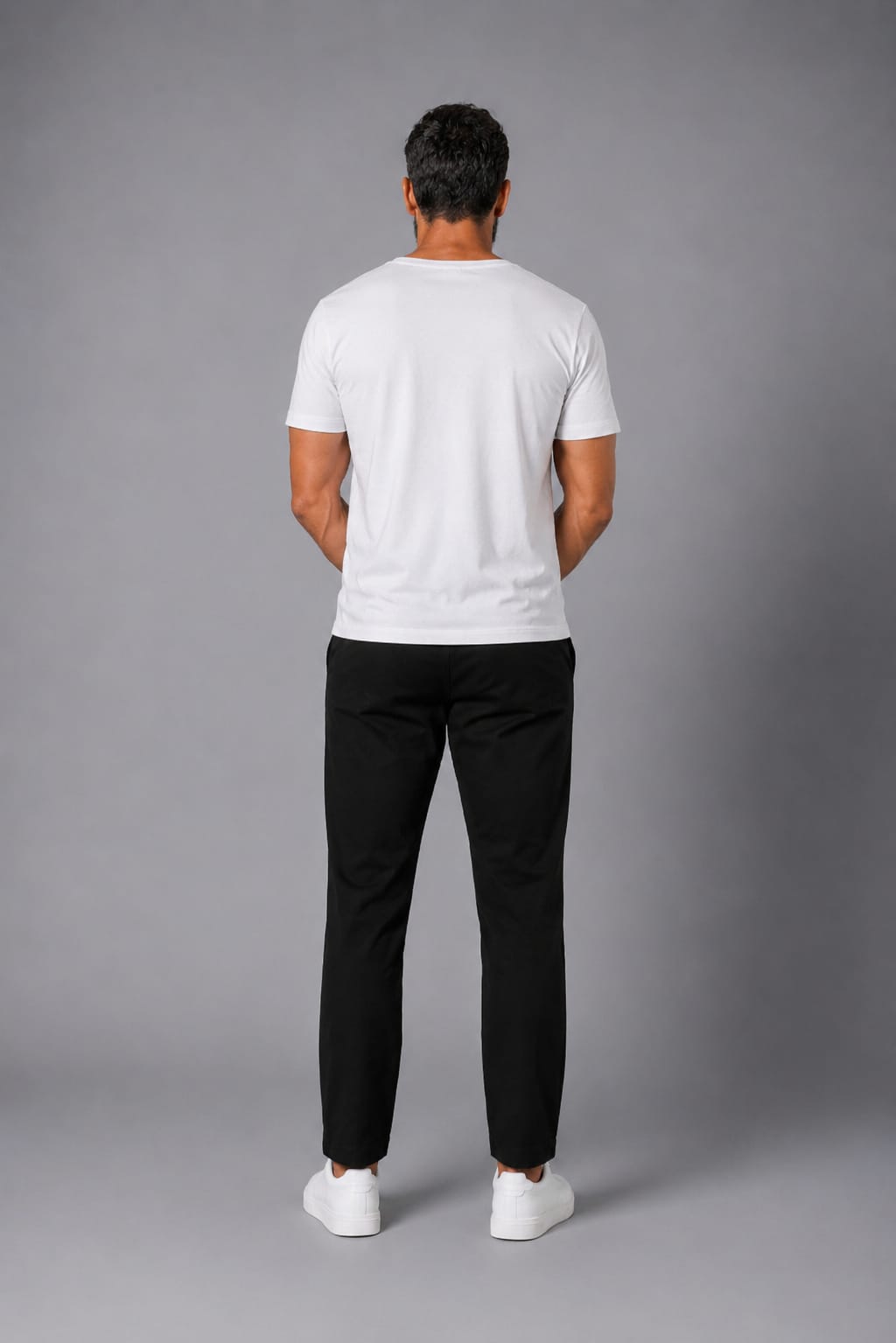 CAMISETA CUELLO REDONDO BLANCA