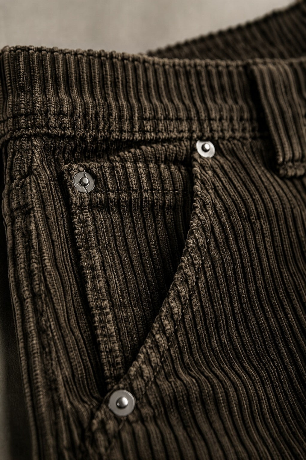 PANTALON CORDUROY CHOCOLATE